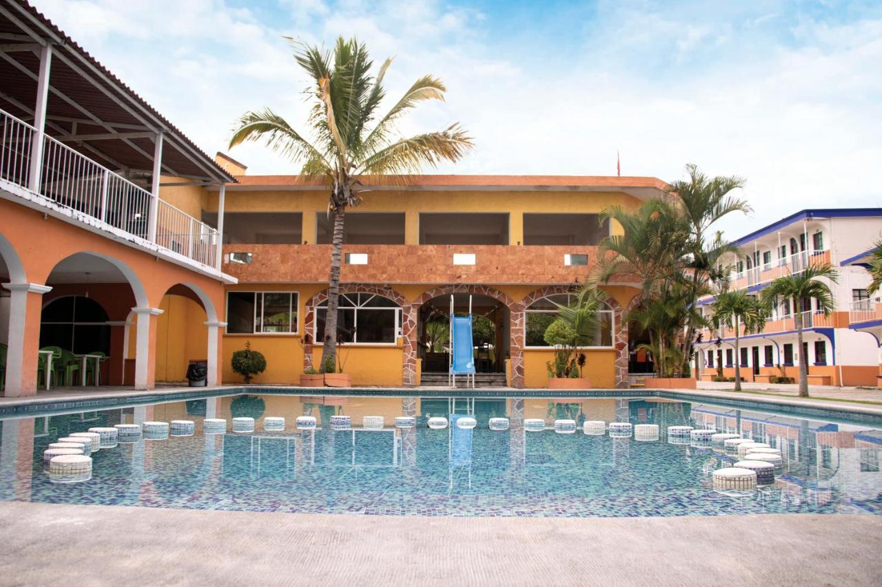 Hotel San Carlos Yautepec Eksteriør billede