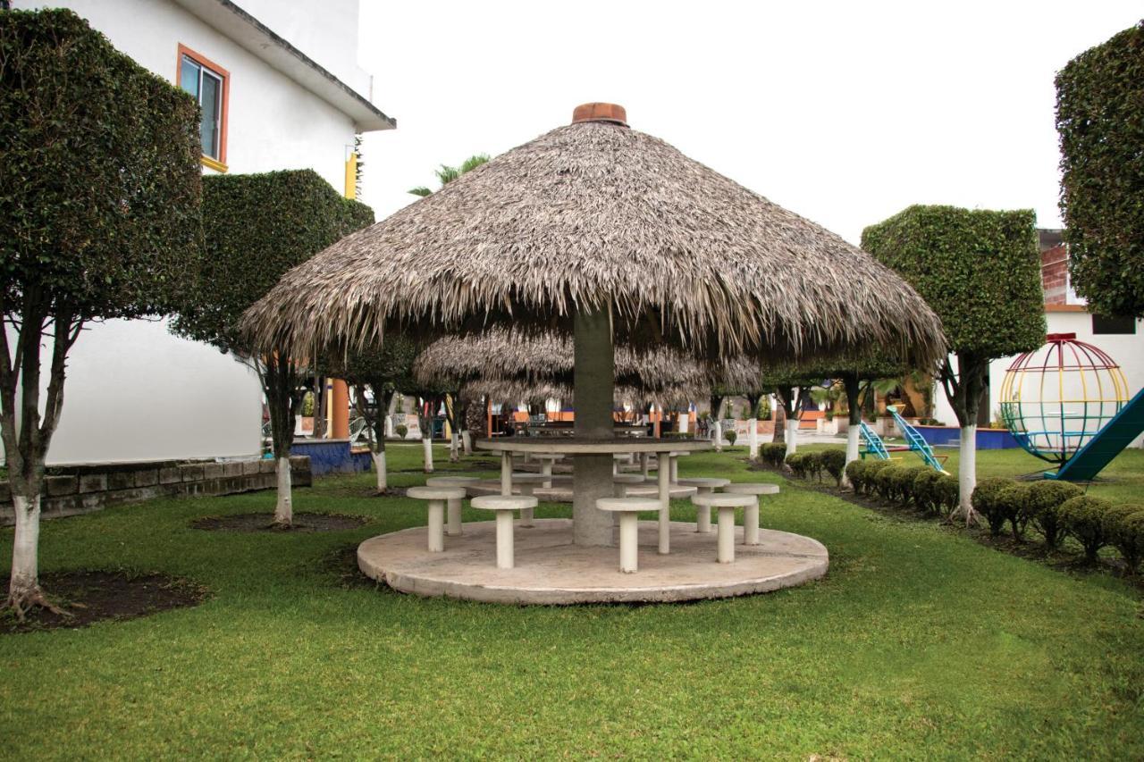 Hotel San Carlos Yautepec Eksteriør billede
