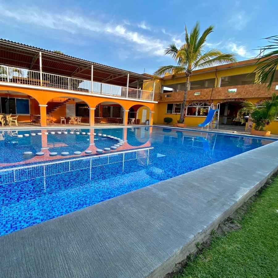 Hotel San Carlos Yautepec Eksteriør billede