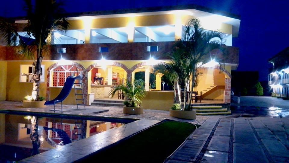 Hotel San Carlos Yautepec Eksteriør billede